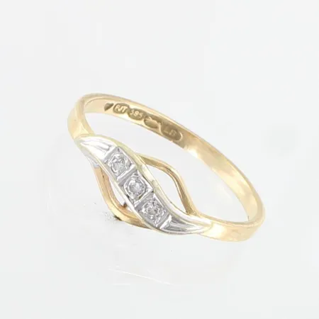 Timanttisormus 3xn.0.001ct, koko 16¼, 585,  Paino: 1,3 g