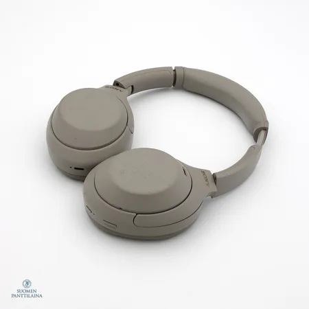 Sony WH-1000XM4 -Bluetooth-vastamelukuulokkeet, harmaa.