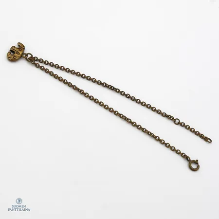 Nilkkaketju, Kalevala Koru, Kalevan karhu, pituus 230mm ja 255mm, pronssia.