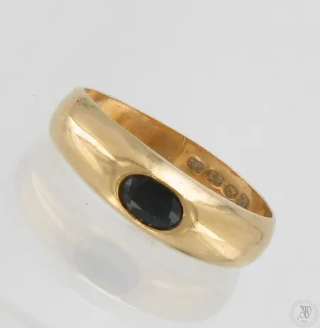 Kivisormus, koko 18, leveys 3-6mm, 585br,  Paino: 2,4 g