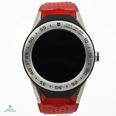 Älykello, TAG Heuer Connected, rungon Ø 41mm, ylimääräinen nahkaranneke, laatikko, laturi, takuukortti ja ostokuitti Laatukoru 30.1.2023