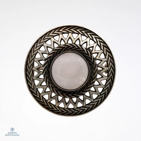 Kivirintaneula, Kalevala Koru, Uskelan koru solki-287, Ø 44mm, vuodelta 1966, 916br,  Paino: 13,9 g