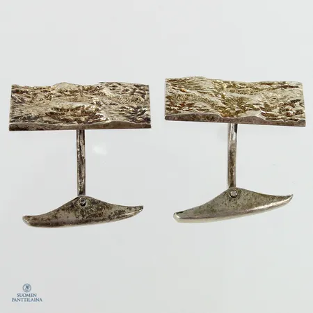 Kuvioidut kalvosinnapit, mitat 20x10mm, 830br,  Paino: 8 g
