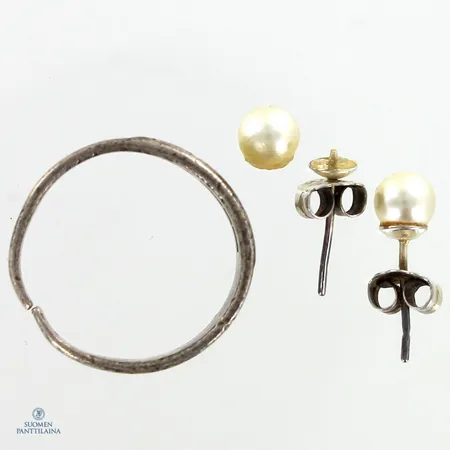 Viallisia hopeakoruja, 813-925br,  Paino: 5 g