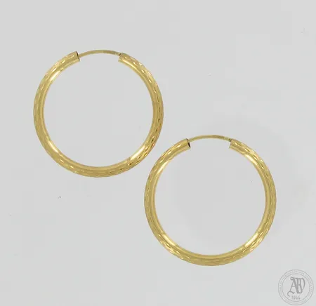 Korvarenkaat, Ø 29mm, leveys 2mm, 585,  Paino: 1,7 g