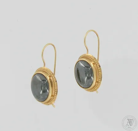 Hematiittikorvakorut, korkeus 25mm, 585br,  Paino: 4,2 g