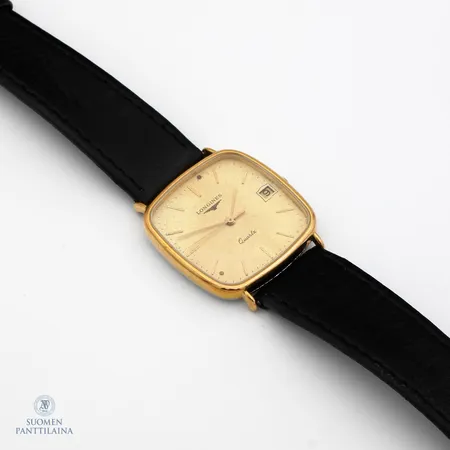 Teräsrannekello, Longines, taulu viallinen, rungon mitat 30x30mm, quartz: paristo loppuntu, kaiverrus