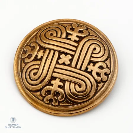 Rintakoru, Kalevala Koru, Hannun vaakuna, Ø 52mm, pronssia