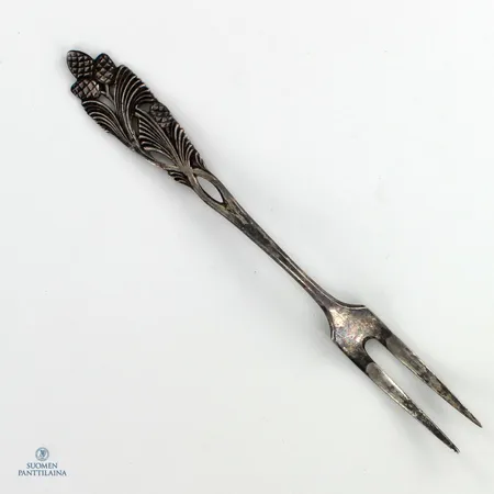 Leikkelehaarukka, kaiverrettu, pituus 127mm, 813h,  Paino: 8,9 g