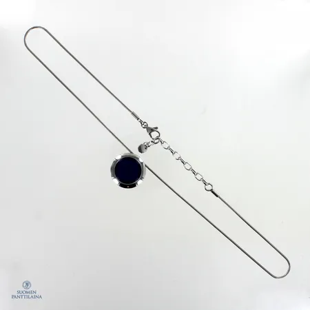 Kivikaulakoru, ketjun pituus 40-45cm, riipuksen korkeus 21mm, terästä, 