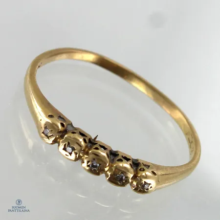 Timanttisormus 5xn.0.005ct, koko 18½, runko hieman vääntynyt, 585,  Paino: 1,4 g