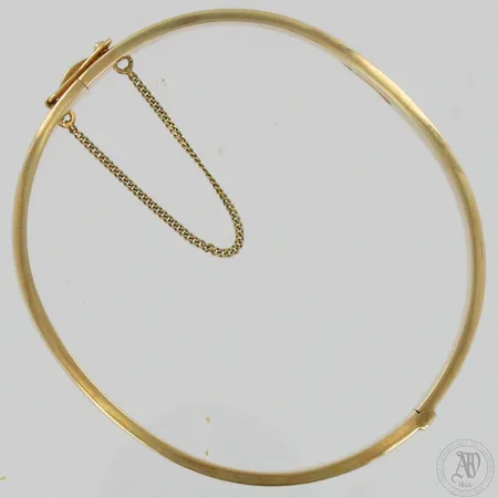 Viallinen rannerengas, 585,  Paino: 8,9 g
