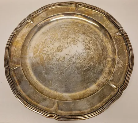 Tarjoilulautanen, Ø 35cm, käytöstä aiheutunutta kulumaa, sterling,  Paino: 1077,1 g