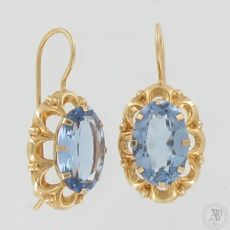Kivikorvakorut, korkeus 25mm, leveys 13mm, 585br,  Paino: 3 g