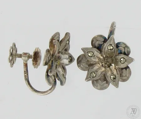 Kukka-korvakorut, Ø 15mm, 830,  Paino: 4,7 g