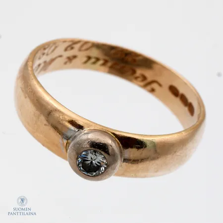 Timanttisormus 0.08ct, kaiverrettu, koko 16¾ Paino: 2,8 g