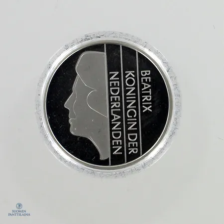 Hopeinen juhlaraha,  1 Gulden - Beatrix (Farewell to the Guilder) 2001 , 925,  Paino: 7,1 g
