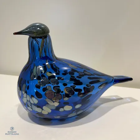 Lasilintu, Suomi 100 Kyyhky, signeeraus Oiva Toikka, Iittala, mitat 210 x 130mm
