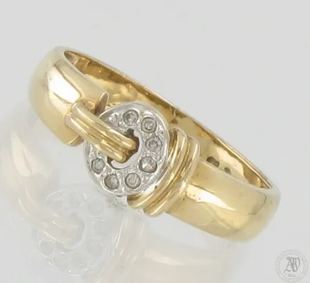 Timanttisormus 7xn.0.005ct, koko 17, leveys 3-6mm, 585,  Paino: 2,4 g