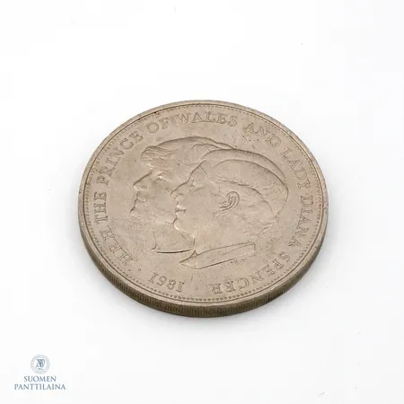 Juhlaraha, 25 New Pence - Elizabeth II Royal Wedding, 1981, kuparinikkeli