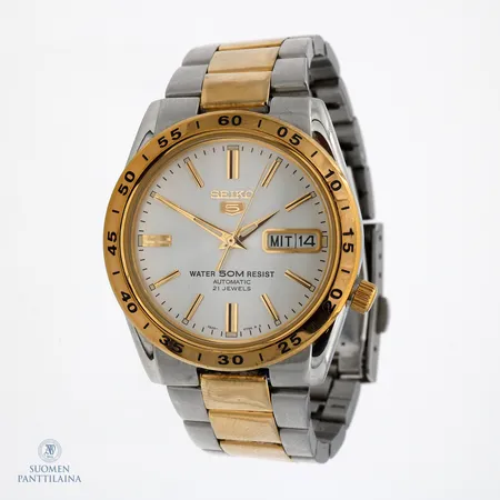 Teräsrannekello, Seiko 5 Sports, automaatti, rungon Ø 36mm, normaaleja käytön jälkiä, ref. SNKE06, rannekkeen pituus 170mm