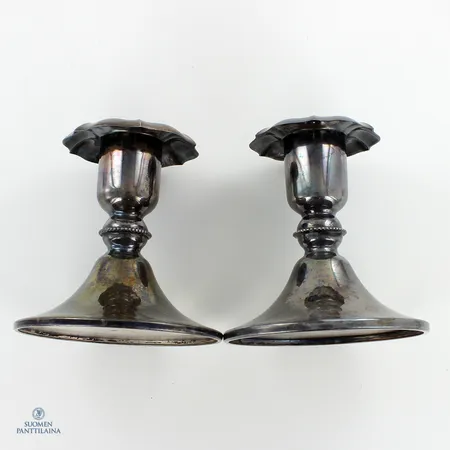 Kynttilänjalat, korkeus 80mm, 813br,  Paino: 161,9 g