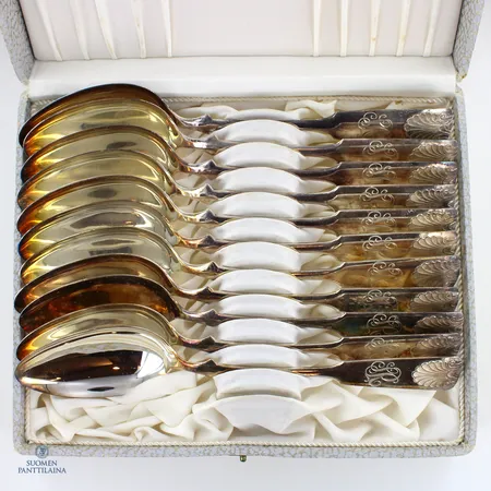 11 ruokalusikkaa, Musla, kaiverrettu, pituus 198mm, 813,  Paino: 421,5 g