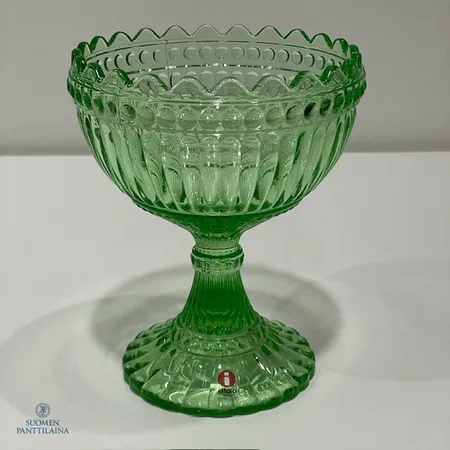Mariskooli, Iittala, korkeus 155mm, vaalean vihreä