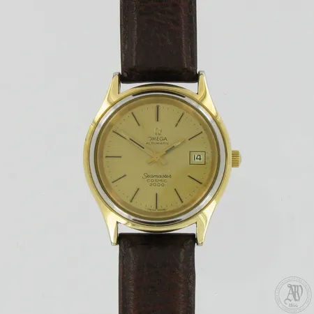Teräsrannekello Omega Seamaster COSMIC 2000 nahkarannekkeella, automaatti, Ø 38mm, lasissa pieniä naarmuja, pituus 170-200mm.