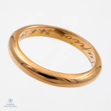 Sileä sormus, kaiverrettu, koko 16¾, 750,  Paino: 3,8 g
