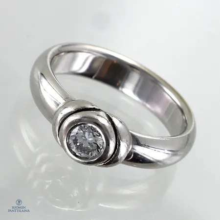 Timanttisormus 1xn.0.30ct Kalevala Koru, Ikikulta, koko 17, 750 valkokulta,  Paino: 7,5 g