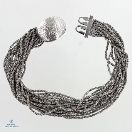 Rannekoru, pituus 200mm, 585 valkokulta,  Paino: 47,2 g