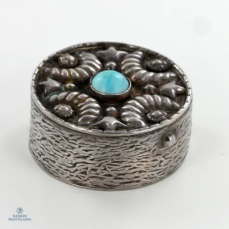 Pillerirasia kivellä, Ø 34mm, kolhuja, 800br,  Paino: 17,7 g