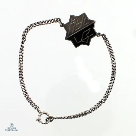 Emaloitu rannekoru, kaiverrettu, pituus 170mm, 813br, Paino: 5,4 g