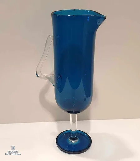 Mehukaadin Riihimäen lasi, Harlekiini, Nanny Still, jalallinen, 1959-1965, Erittäin vähäisiä käytönjälkiä