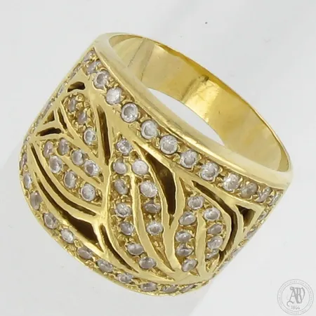 Kivisormus, koko 18½, 875br,  Paino: 6,7 g