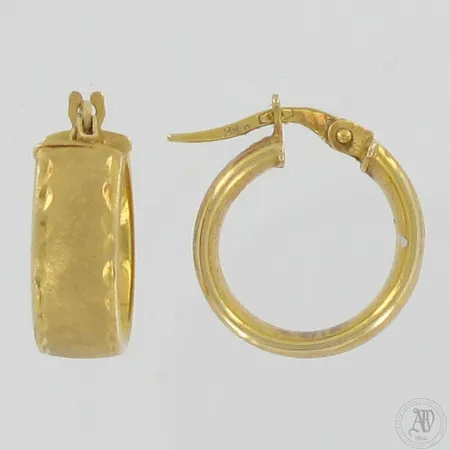 Vialliset korvakorut, 585, Paino: 1,9 g