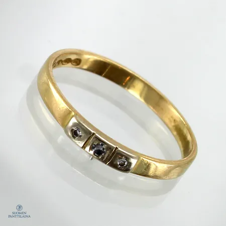 Timanttisormus 2xn.0.01ct 1xn.0.02ct, käytön jälkiä, koko 19¾, 750,  Paino: 2,7 g