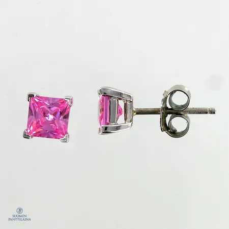 Kivikorvakorut, mitat 5x5mm, 925br,  Paino: 1,3 g