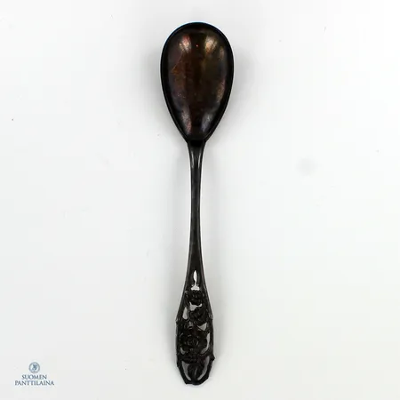 Hillolusikka, kaiverrettu, pituus 145mm, 813,  Paino: 17,9 g