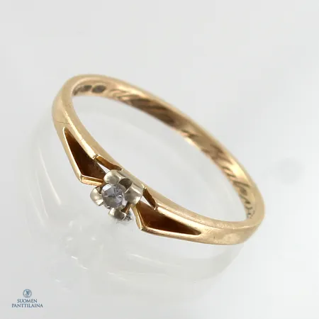 Timanttisormus 1xn.0.01ct, kaiverrettu, koko 15¾, 585 kelta- ja valkokulta,  Paino: 1,2 g