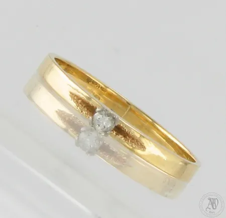 Timanttisormus 1xn.0.04ct, koko 18, 750,  Paino: 2 g