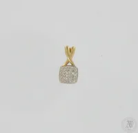 Timanttiriipus 27xn.0.005ct, korkeus 12mm, leveys 6mm, 585,  Paino: 0,7 g