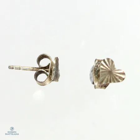 Korvakorut, korkeus 5mm, 830,  Paino: 0,5 g