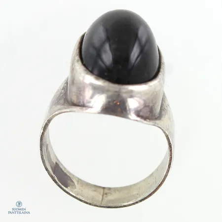 Kivisormus, koko 19½, 925br,  Paino: 16,8 g