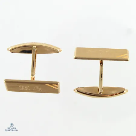 Kalvosinnapit, kaiverrettu, mitat 17x10mm, 585,  Paino: 3,5 g