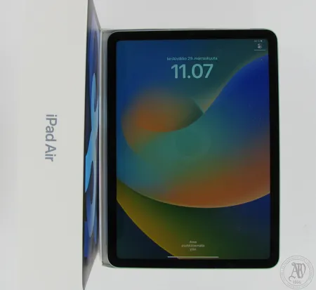 Apple iPad Air 2020 4G 256GB, laatikko ja takuukuitti 