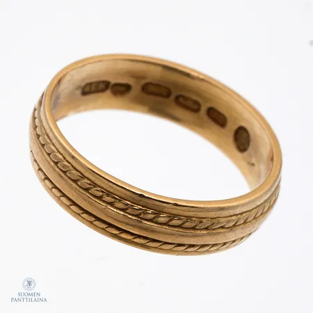 Kuvioitu sormus, Kalevala Koru, kulunut, koko 16½, 750,  Paino: 4,1 g