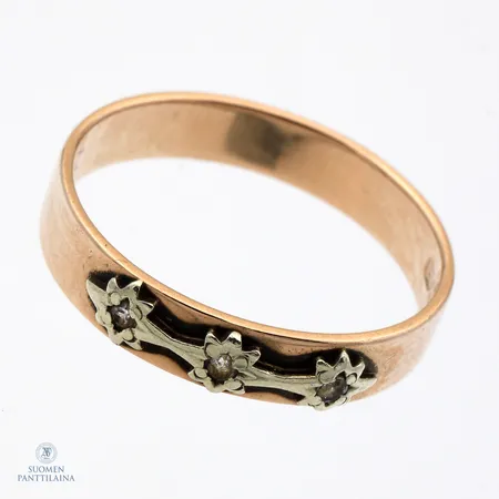 Kivisormus, kaiverrettu, koko 18½, 585br,  Paino: 2,6 g