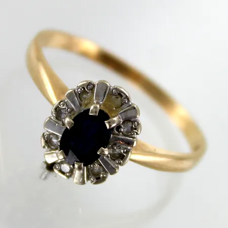 Diana-kivisormus timanteilla 8xn.0.005ct, koko 18, 585br,  Paino: 2,1 g